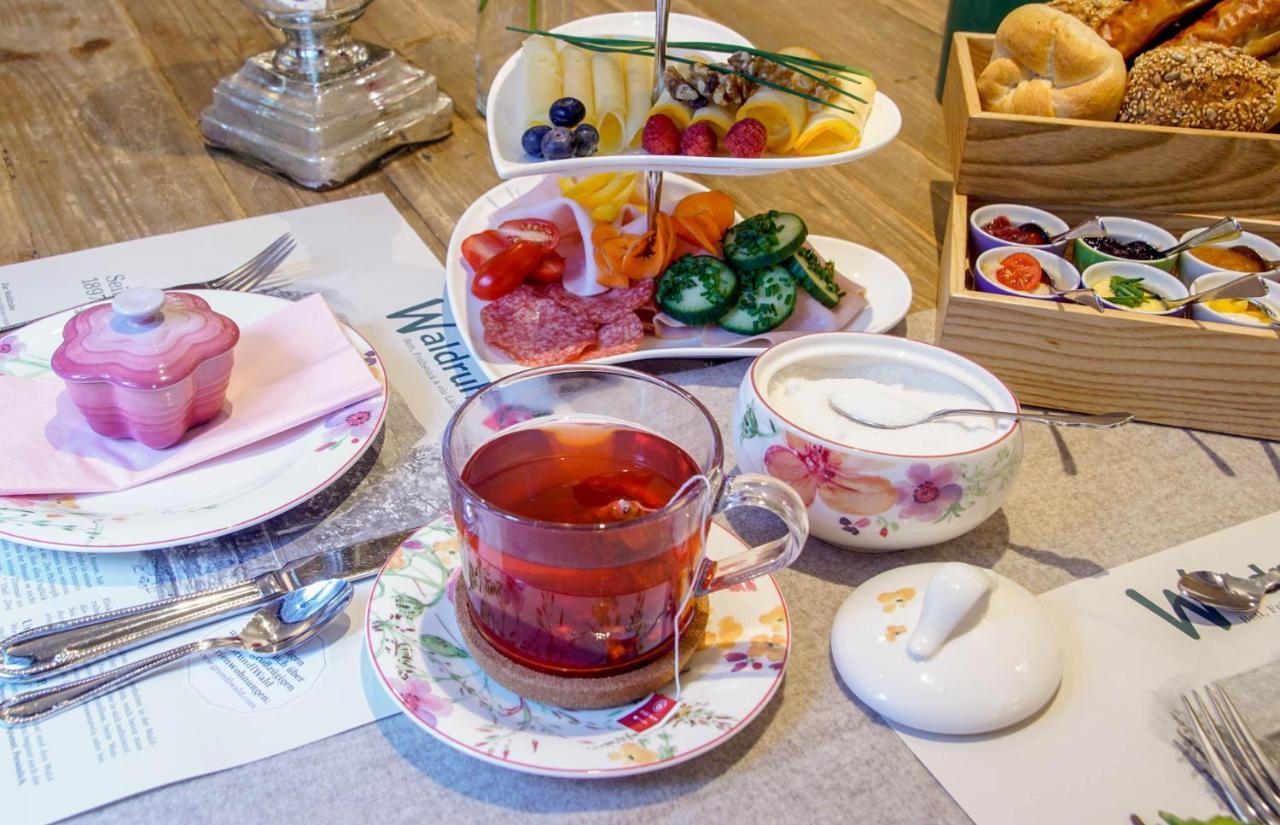Waldruhe - Bett, Fruehstueck & Ein Laecheln Bed and Breakfast Bad Aussee Exteriör bild