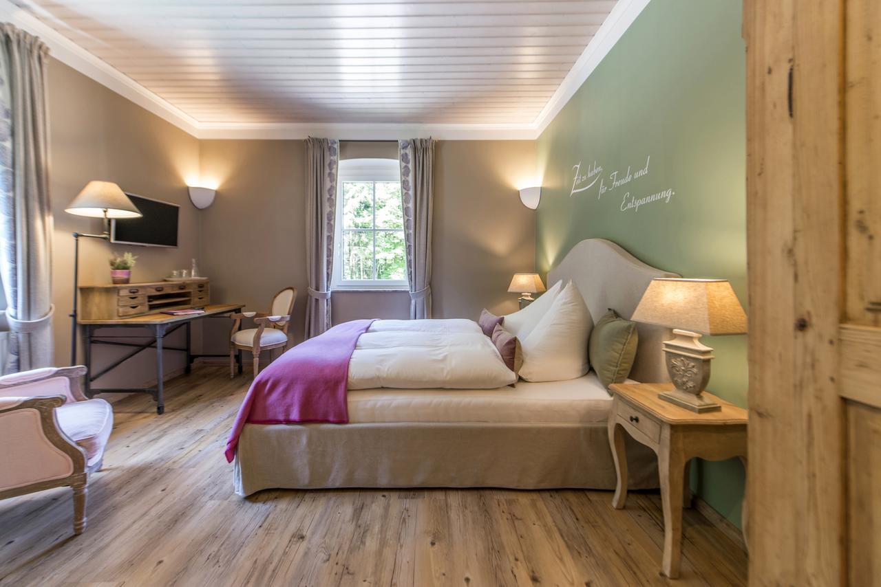 Waldruhe - Bett, Fruehstueck & Ein Laecheln Bed and Breakfast Bad Aussee Exteriör bild