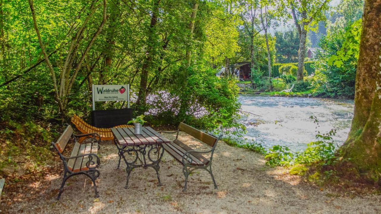 Waldruhe - Bett, Fruehstueck & Ein Laecheln Bed and Breakfast Bad Aussee Exteriör bild